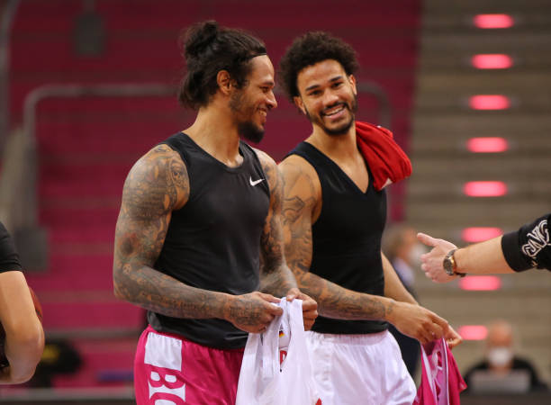 英的故事 英的故事